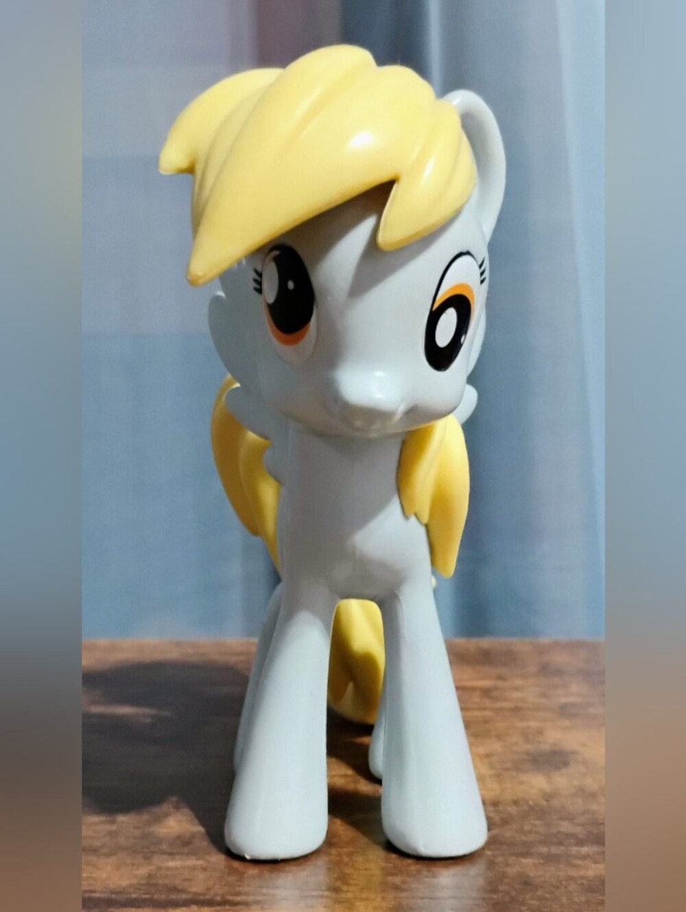 Funko My Little Pony Derpy Hooves Vinyl Figure - Picture 7 of 12